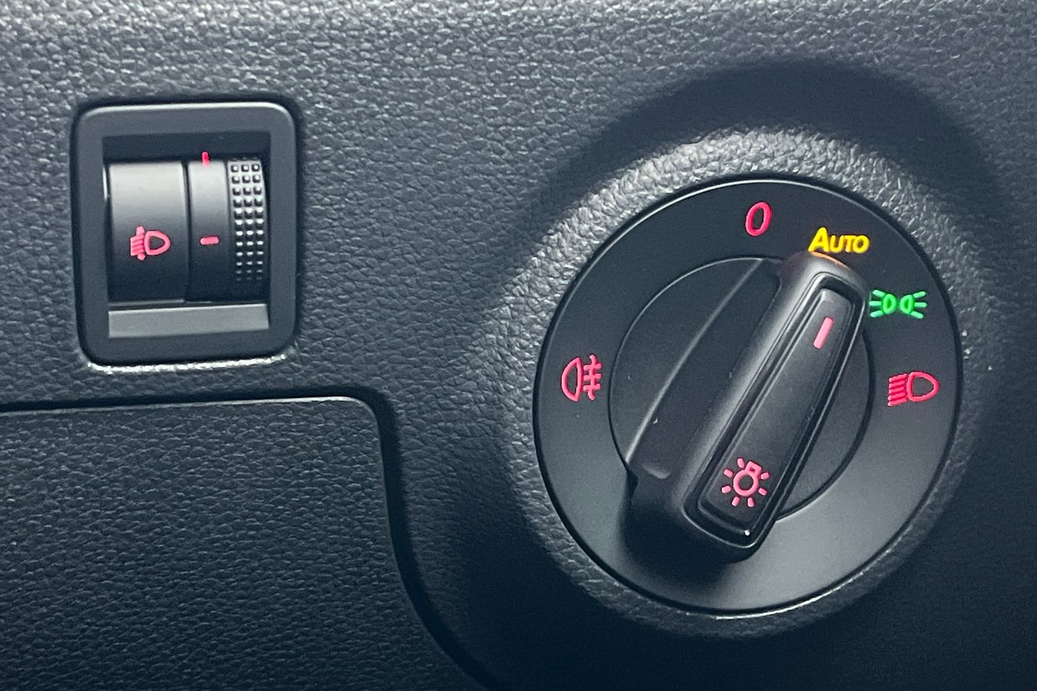 Used SEAT Arona 2026 for sale - 77415470: Photo 23