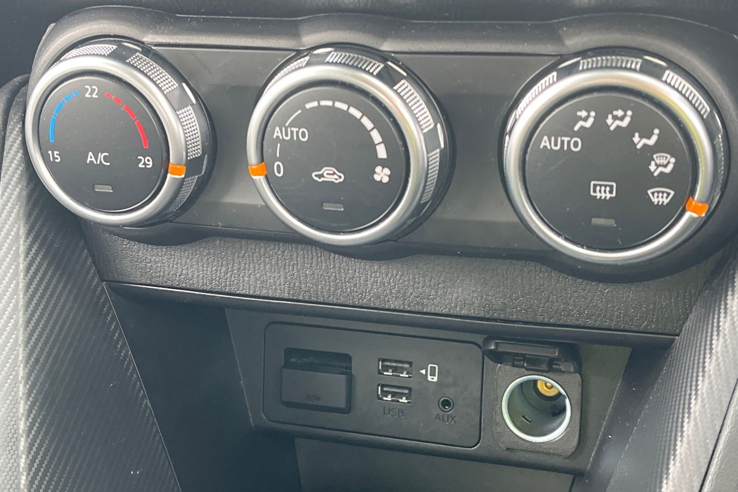 Used Mazda Mazda2 2023 for sale - 77442442: Photo 14