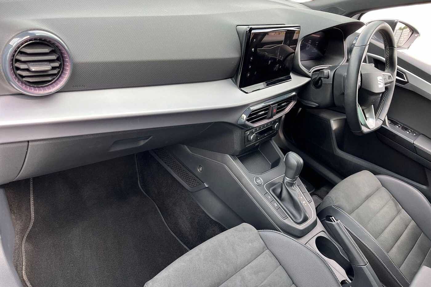 Used SEAT Ibiza 2024 for sale - 76677832: Photo 2