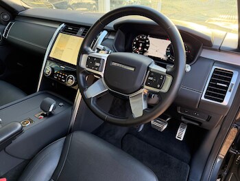 Used Land Rover Discovery 2021 for sale - 77015867: Photo