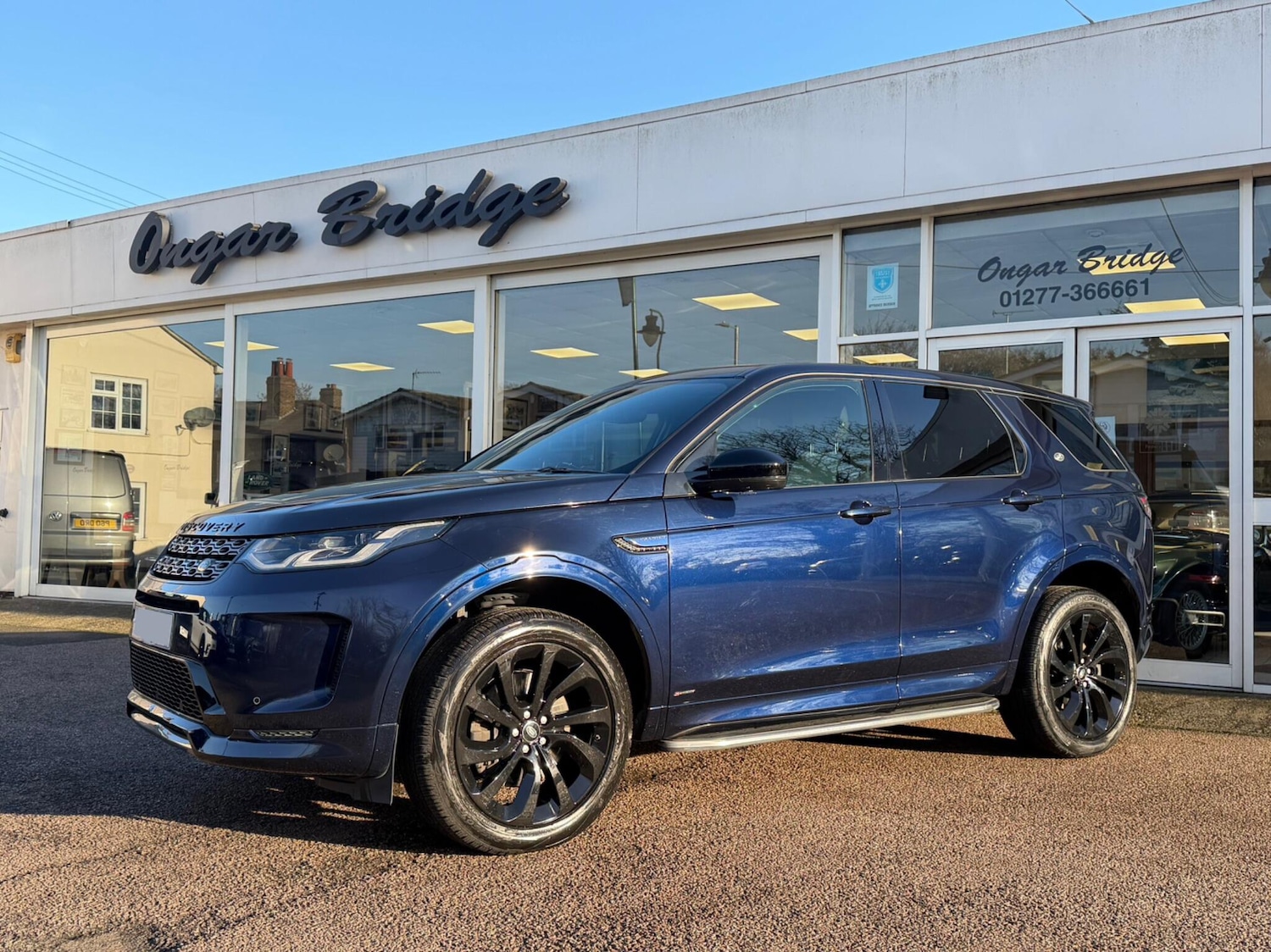 Used Land Rover Discovery Sport 2020 for sale - 76714705: Photo 1