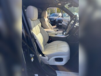 Used Land Rover Range Rover Sport 2017 for sale - 76433260: Photo