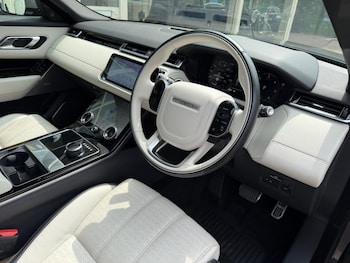 Used Land Rover Range Rover Velar 2018 for sale - 79540252: Photo