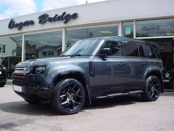 Used Land Rover Defender 110 2024 for sale - 75978706: Photo