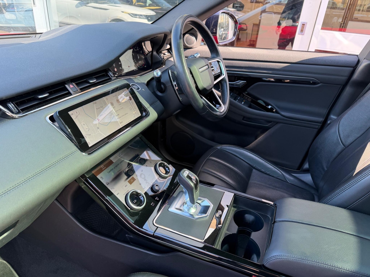 Used Land Rover Range Rover Evoque 2021 for sale - 77982280: Photo 3