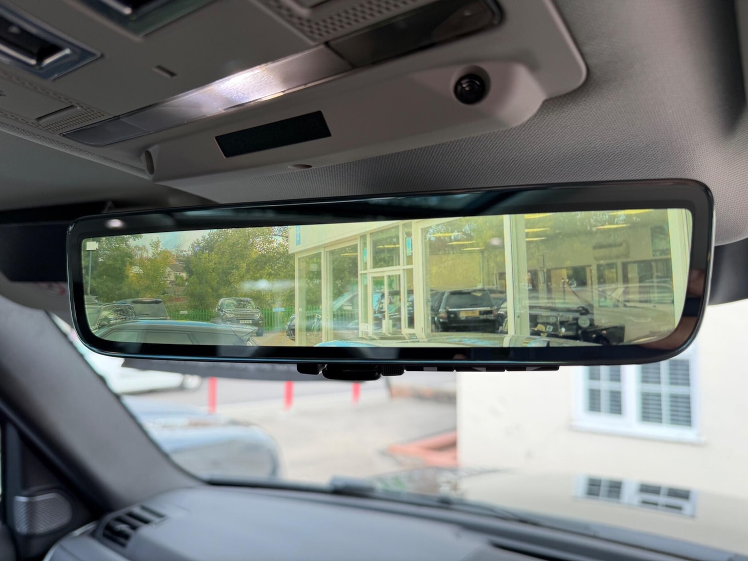 Used Land Rover Defender 110 2024 for sale - 76270292: Photo 15