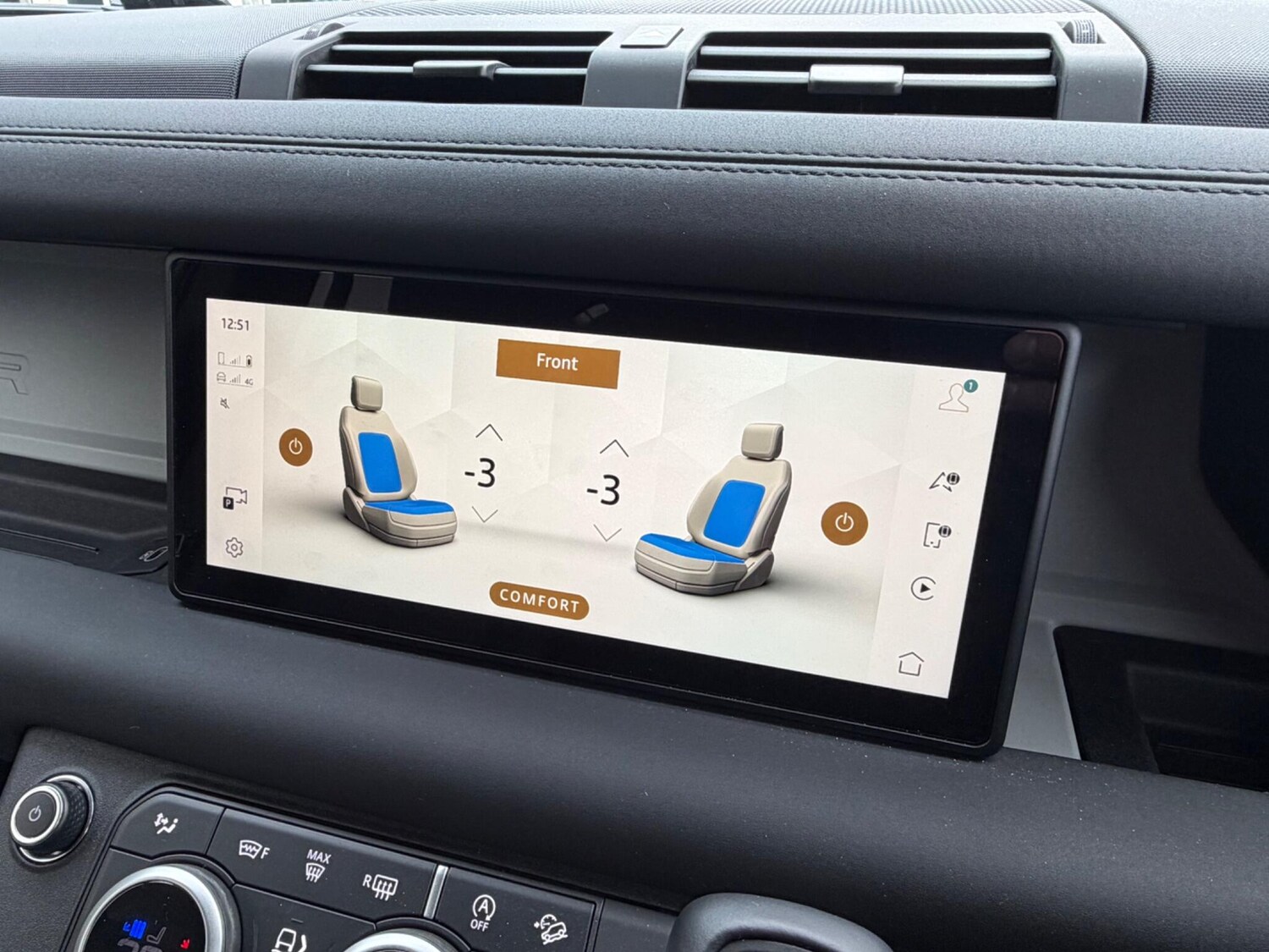 Used Land Rover Defender 110 2024 for sale - 76270292: Photo 16