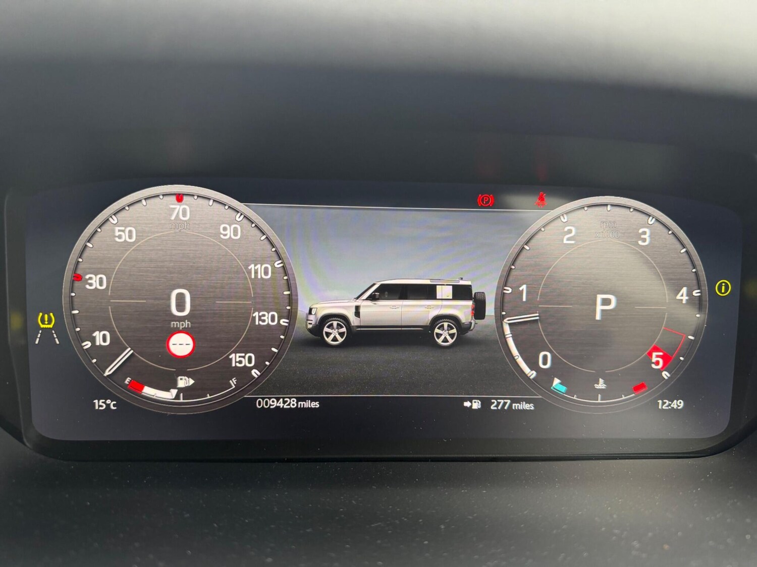 Used Land Rover Defender 110 2024 for sale - 76270292: Photo 28