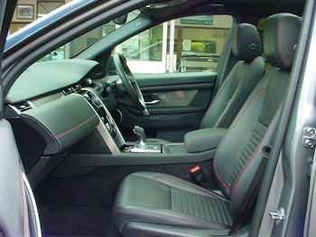 Used Land Rover Discovery Sport 2020 for sale - 75707492: Photo