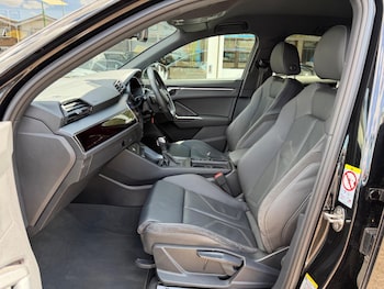 Used Audi Q3 2023 for sale - 79395892: Photo