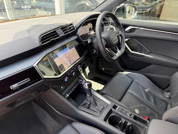 Used Audi Q3 2023 for sale - 79395892: Photo