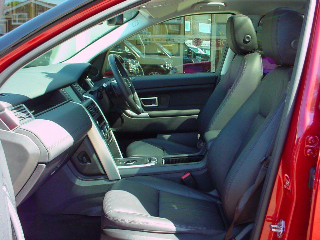 Used Land Rover Discovery Sport 2018 for sale - 77525106: Photo 2