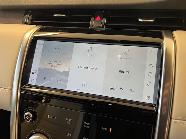 Used Land Rover Discovery Sport 2022 for sale - 76199725: Photo 21