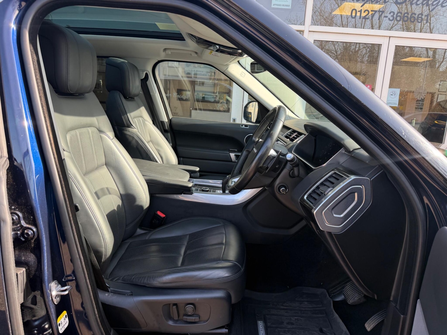 Used Land Rover Range Rover Sport for sale - 77769603: Photo 4