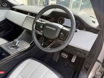 Used Land Rover Range Rover Evoque 2025 for sale - 79847406: Photo