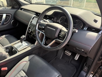 Used Land Rover Discovery Sport 2022 for sale - 78301676: Photo