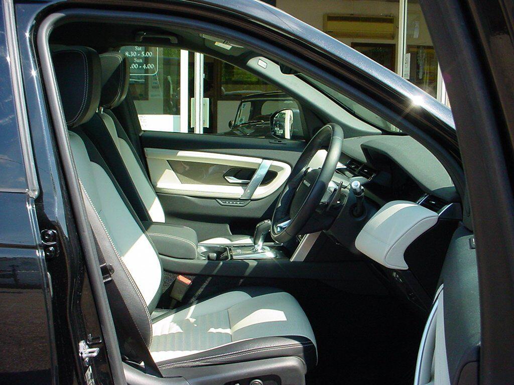 Used Land Rover Discovery Sport 2020 for sale - 77982321: Photo 5