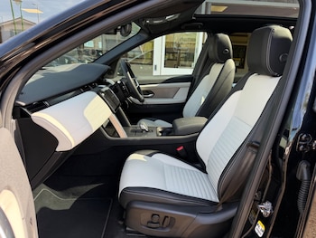 Used Land Rover Discovery Sport 2024 for sale - 78301097: Photo