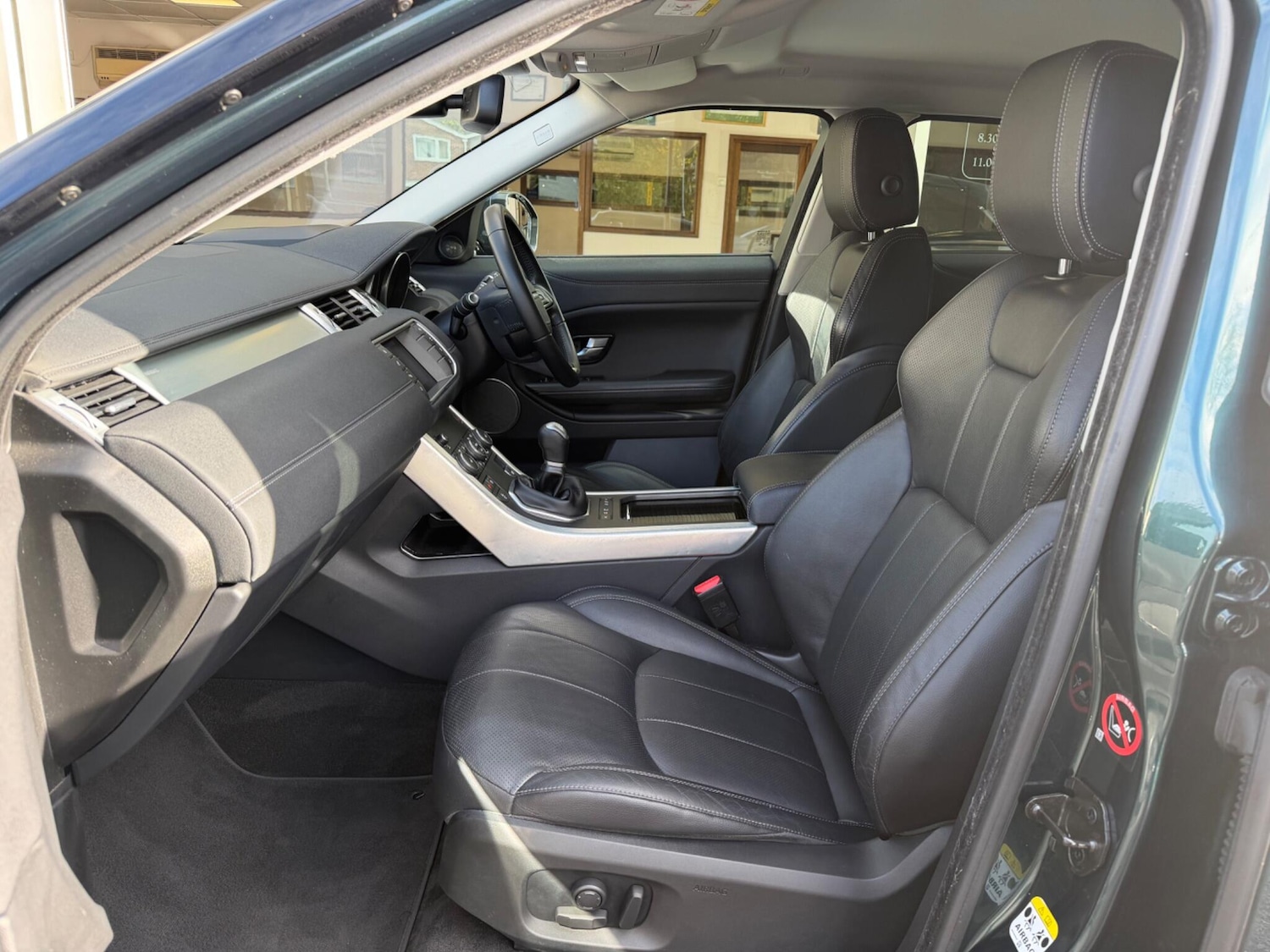 Used Land Rover Range Rover Evoque 2017 for sale - 76306451: Photo 2