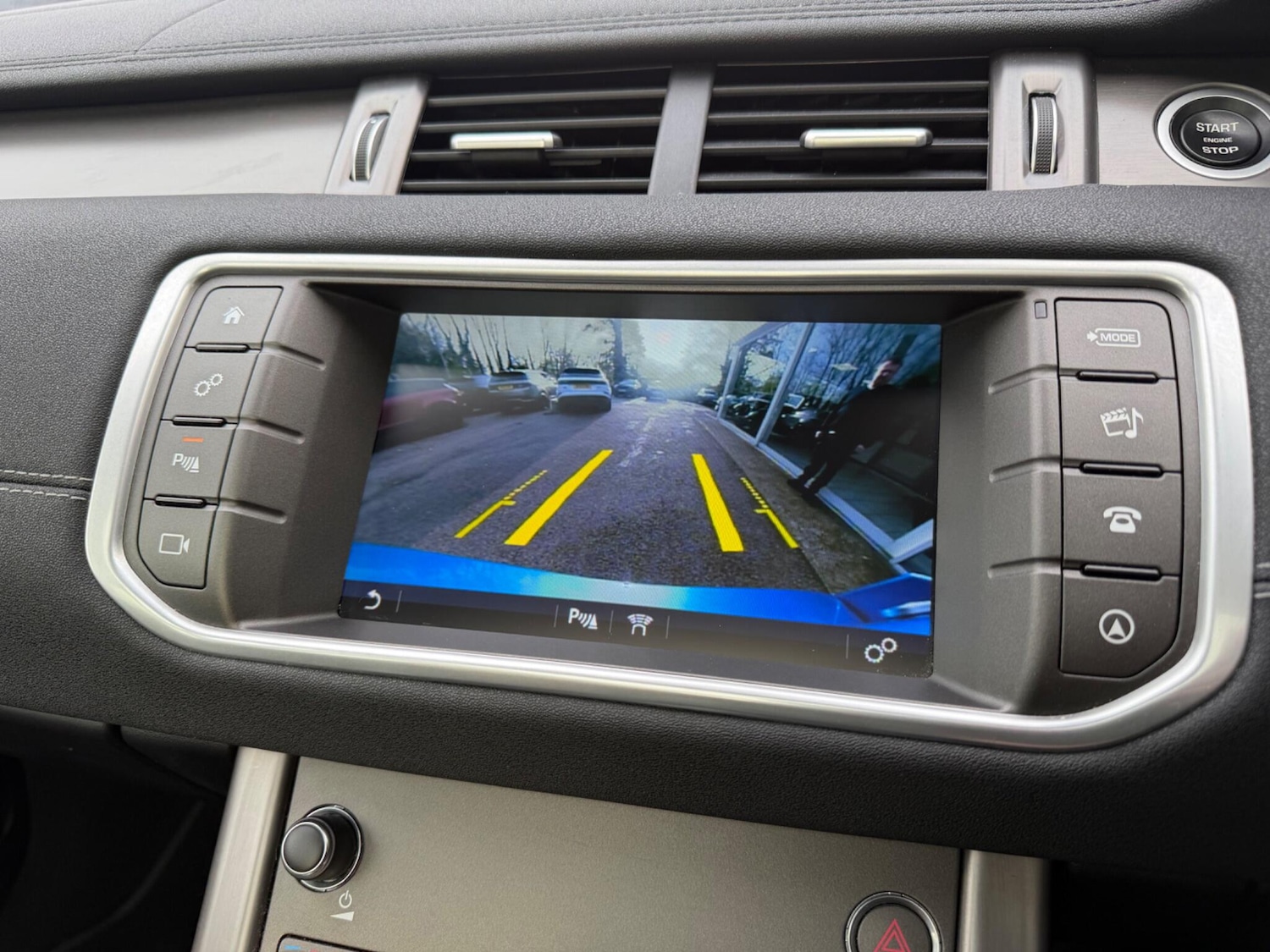 Used Land Rover Range Rover Evoque 2018 for sale - 76562476: Photo 12