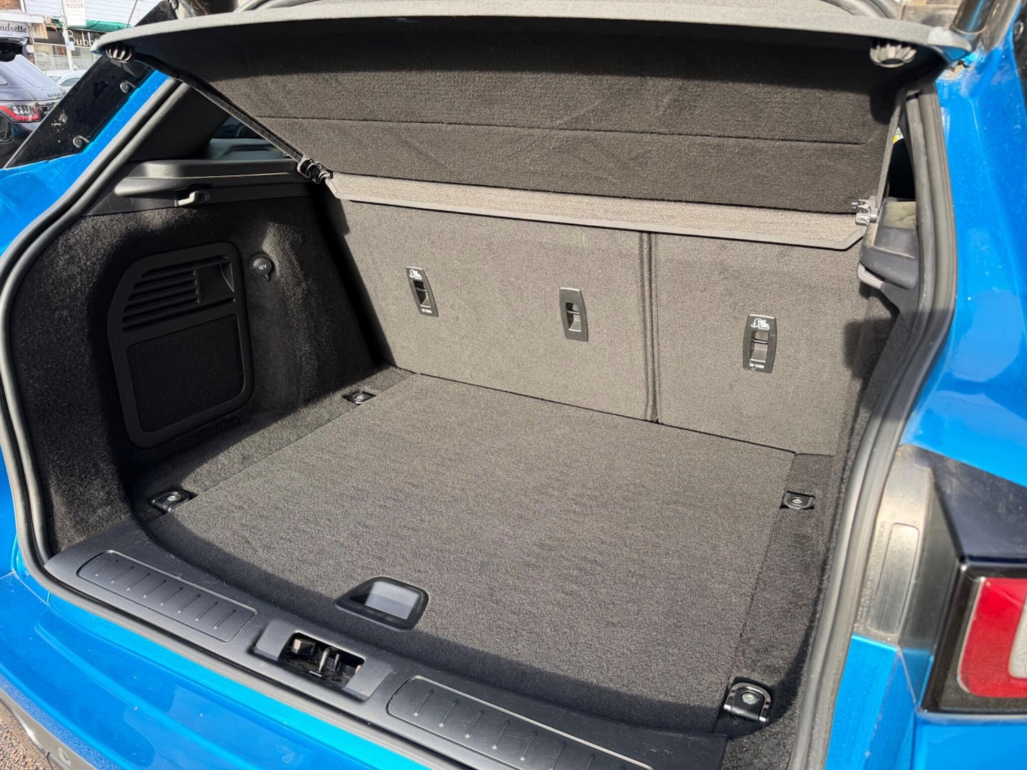 Used Land Rover Range Rover Evoque 2018 for sale - 76562476: Photo 8