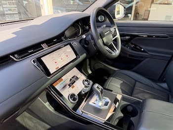 Used Land Rover Range Rover Evoque 2022 for sale - 78470948: Photo