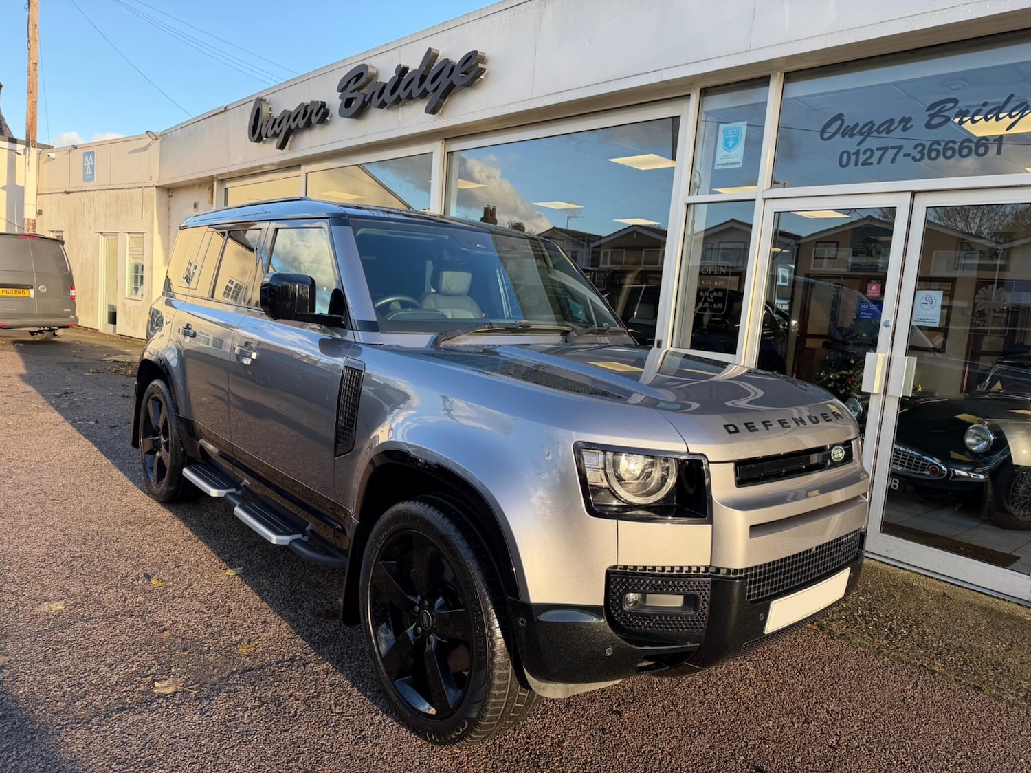 Used Land Rover Defender 110 2023 for sale - 76295656: Photo 1