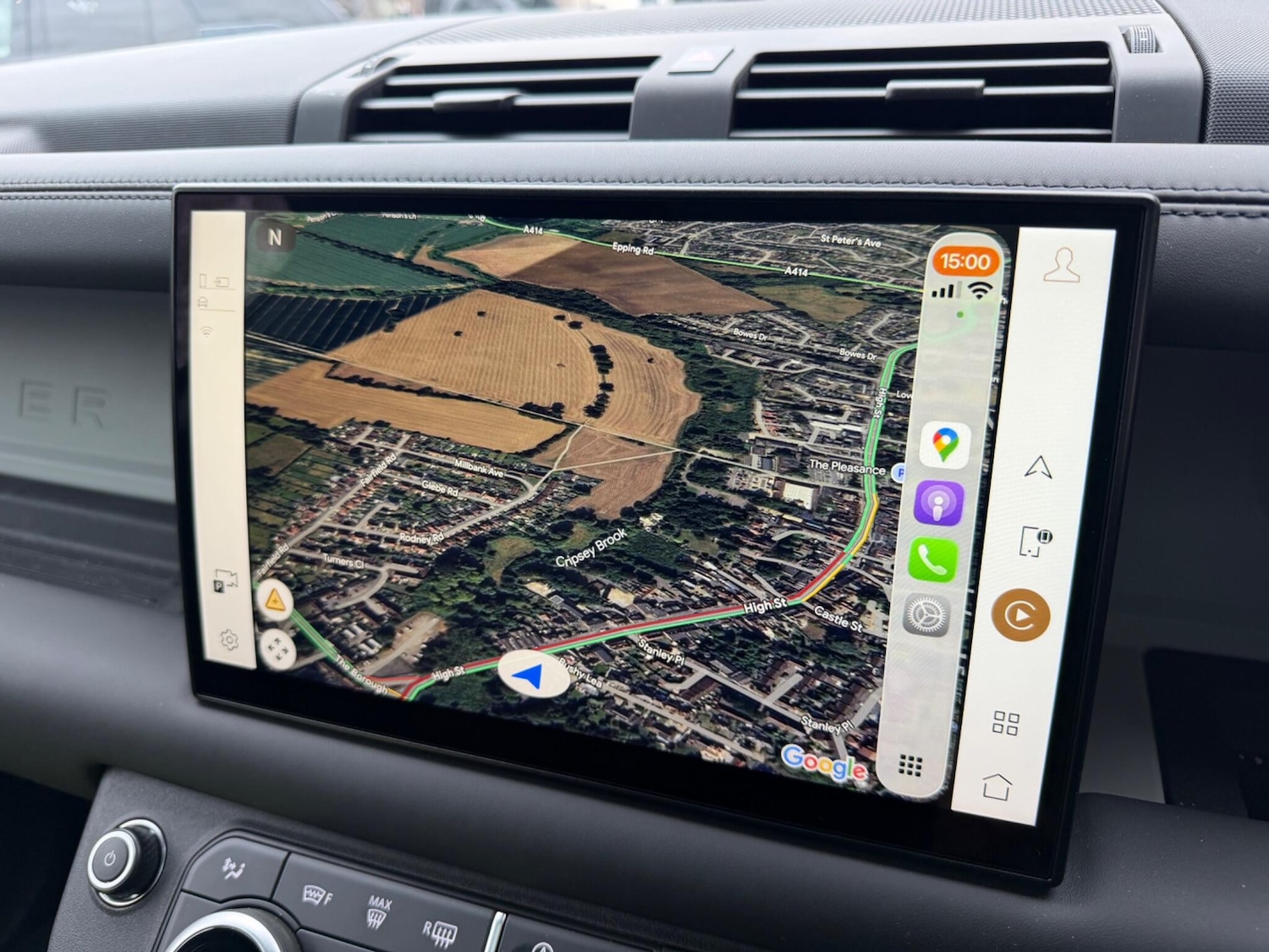 Used Land Rover Defender 110 2023 for sale - 76295656: Photo 17