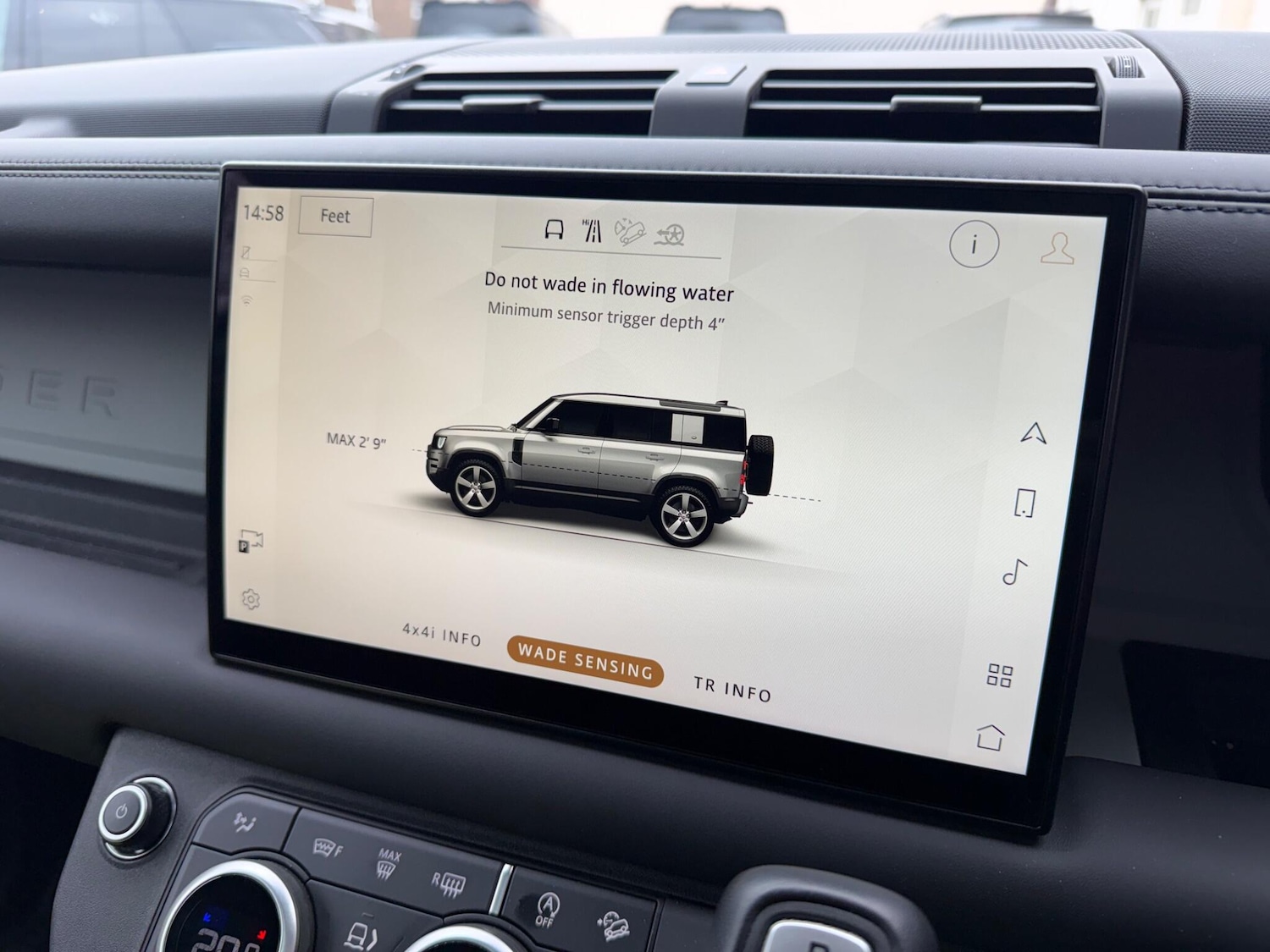 Used Land Rover Defender 110 2023 for sale - 76295656: Photo 23