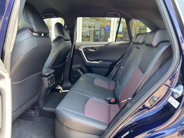 Used Toyota RAV4 2022 for sale - 75153602: Photo 6