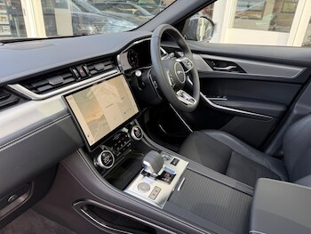 Used Jaguar F-Pace 2024 for sale - 78301490: Photo