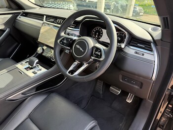 Used Jaguar F-Pace 2024 for sale - 78301490: Photo