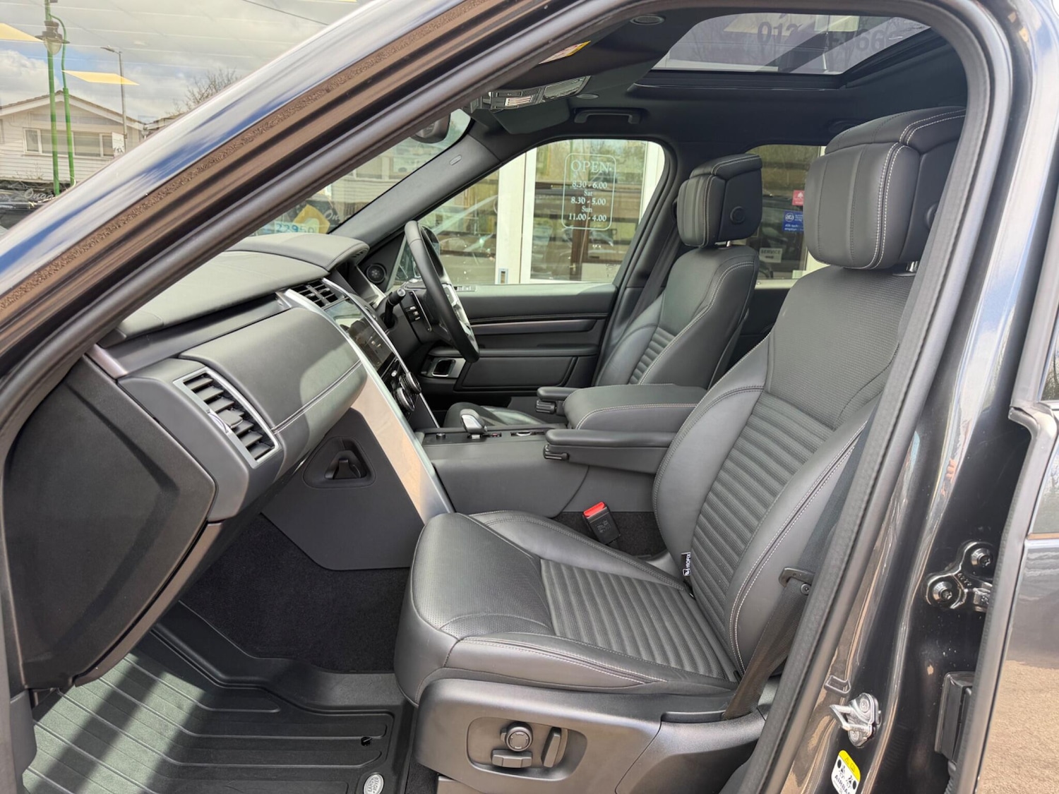 Used Land Rover Discovery for sale - 78115312: Photo 2