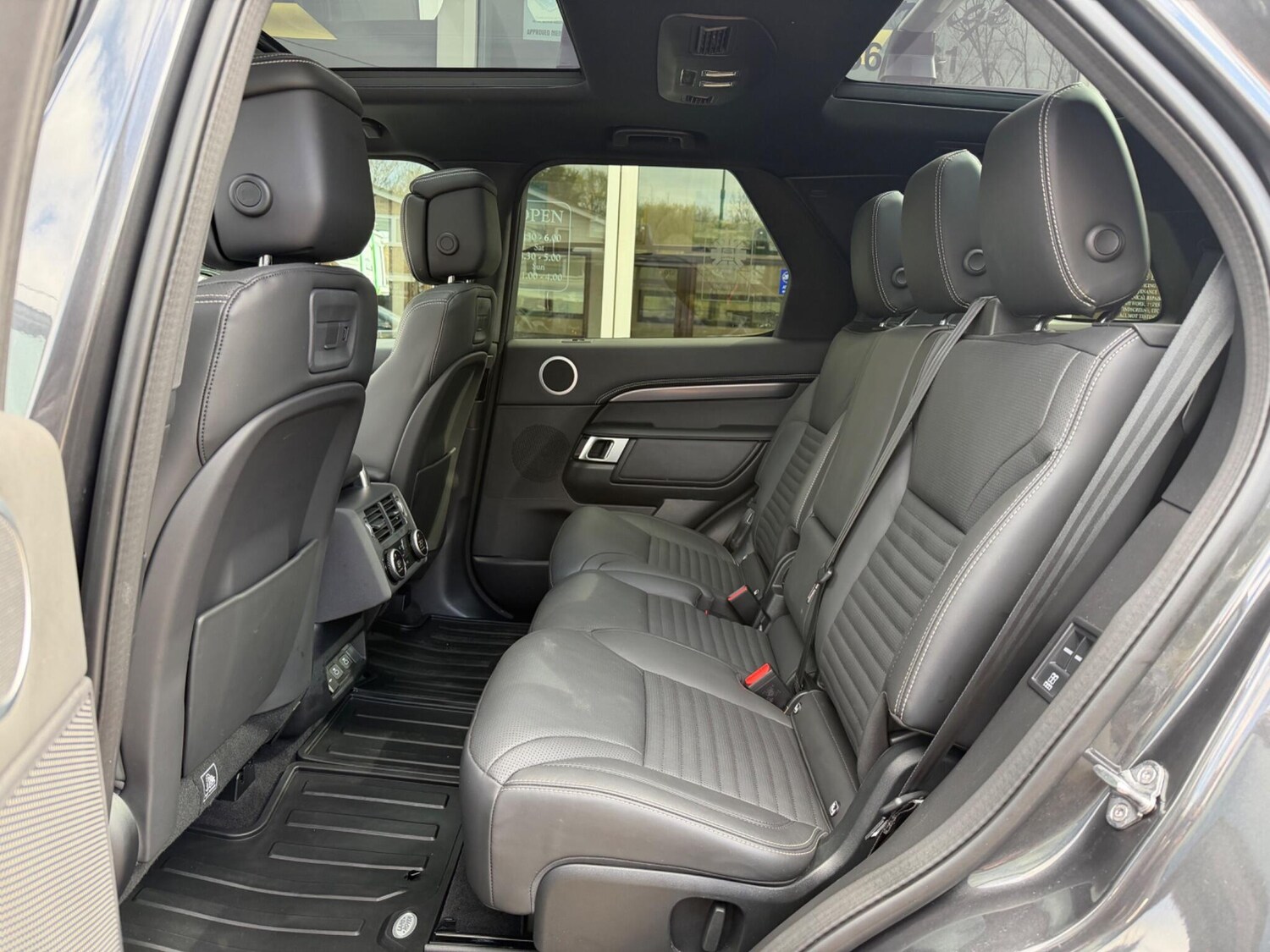 Used Land Rover Discovery for sale - 78115312: Photo 6