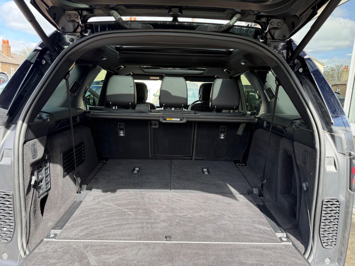 Used Land Rover Discovery for sale - 78115312: Photo 8