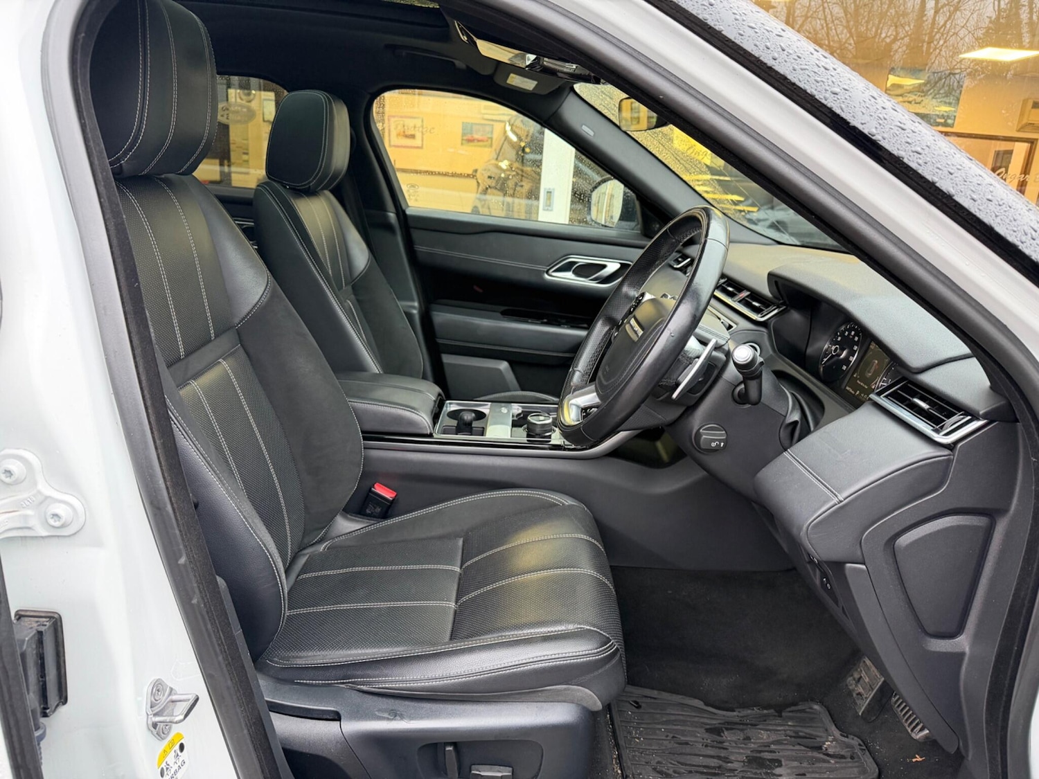 Used Land Rover Range Rover Velar for sale - 77455922: Photo 2