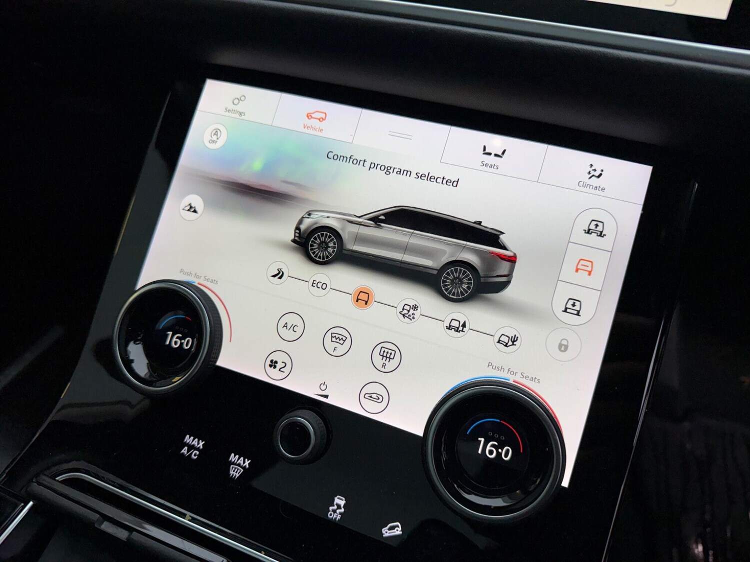 Used Land Rover Range Rover Velar for sale - 77455922: Photo 8