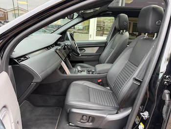 Used Land Rover Discovery Sport 2025 for sale - 78301920: Photo