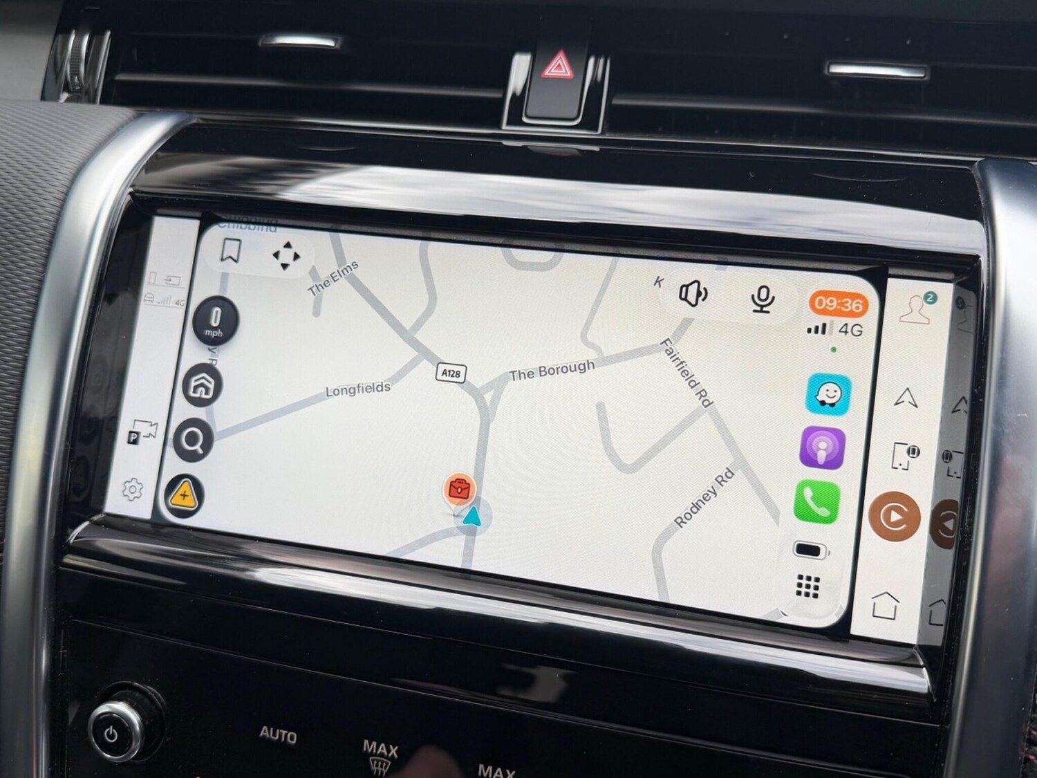 Used Land Rover Discovery Sport 2022 for sale - 78148013: Photo 17