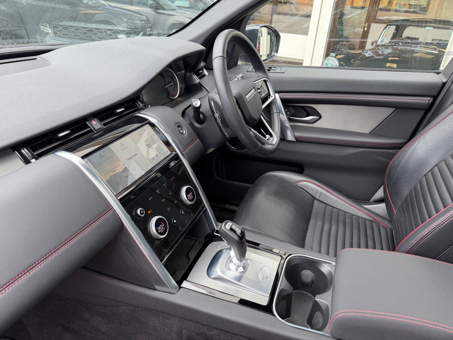 Used Land Rover Discovery Sport 2022 for sale - 78148013: Photo 3