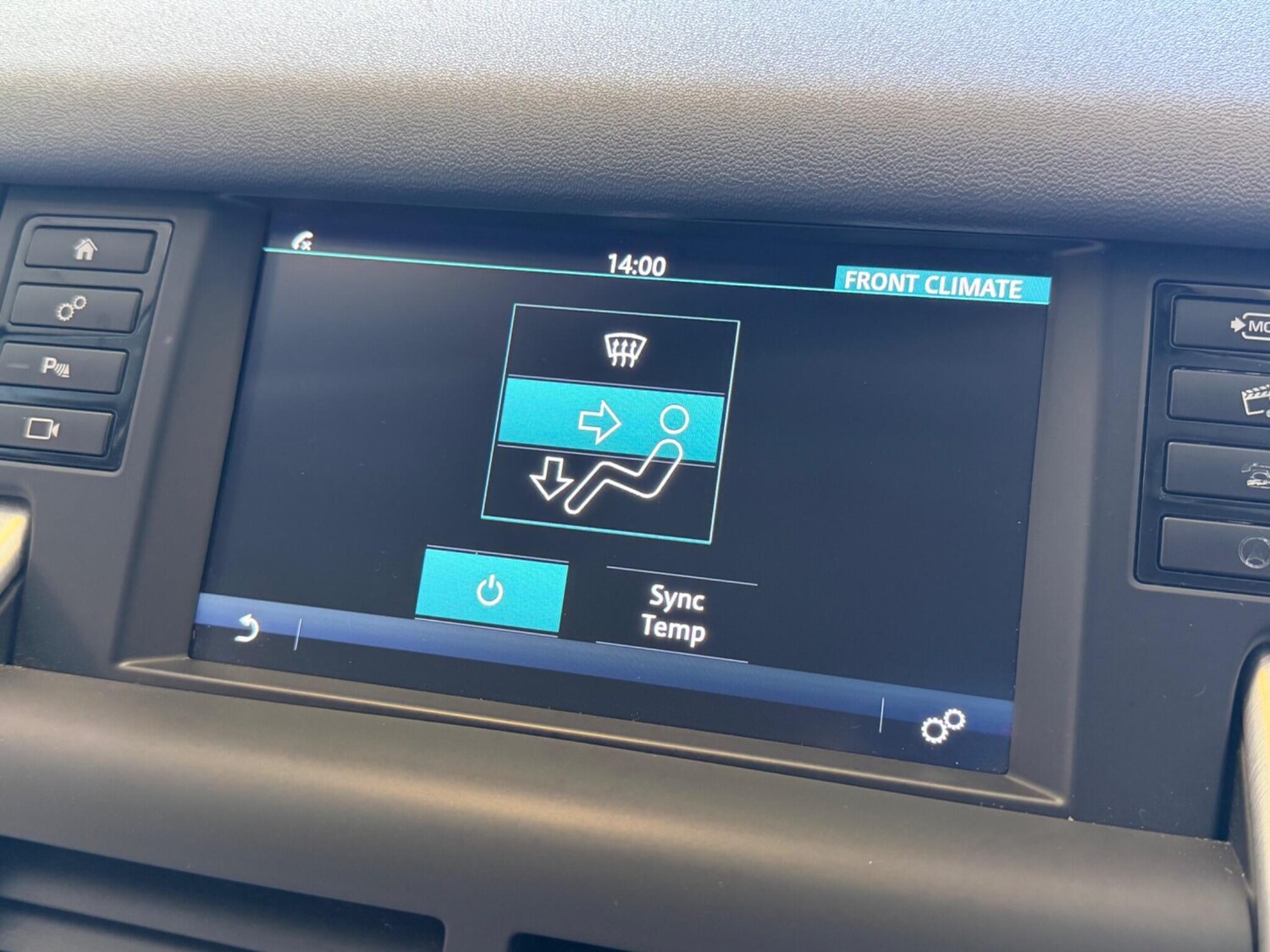 Used Land Rover Discovery Sport 2017 for sale - 77838905: Photo 16