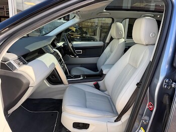 Used Land Rover Discovery Sport 2017 for sale - 77838905: Photo