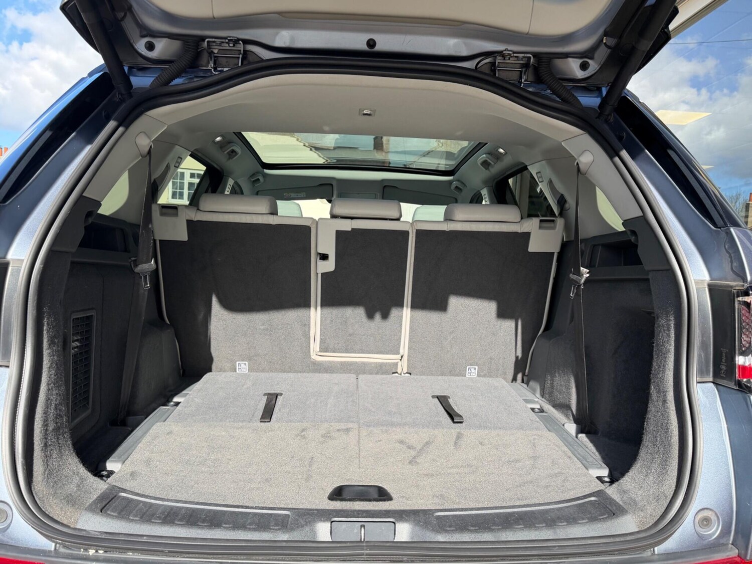 Used Land Rover Discovery Sport 2017 for sale - 77838905: Photo 8