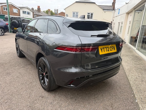 Used Jaguar F-Pace 2023 for sale - 76307697: Photo 9