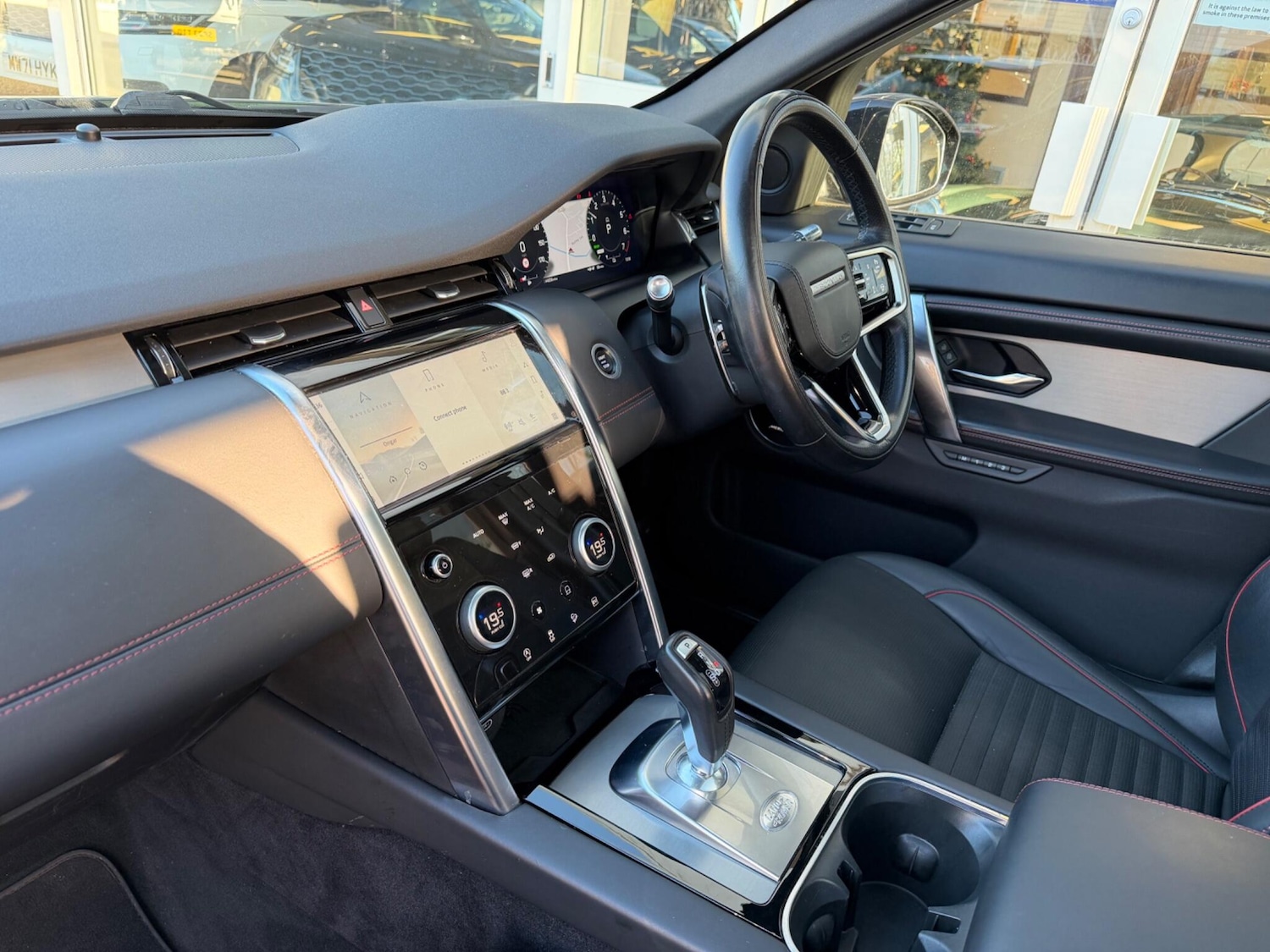 Used Land Rover Discovery Sport 2021 for sale - 76786479: Photo 3