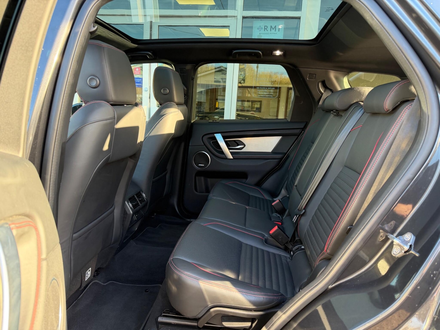 Used Land Rover Discovery Sport 2021 for sale - 76786479: Photo 6