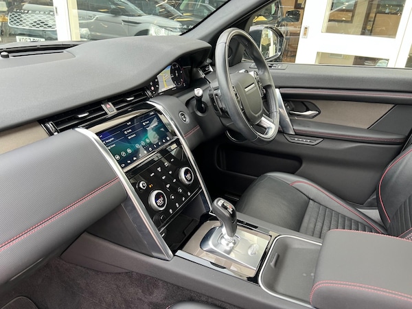 Used Land Rover Discovery Sport 2020 for sale - 76227920: Photo 3