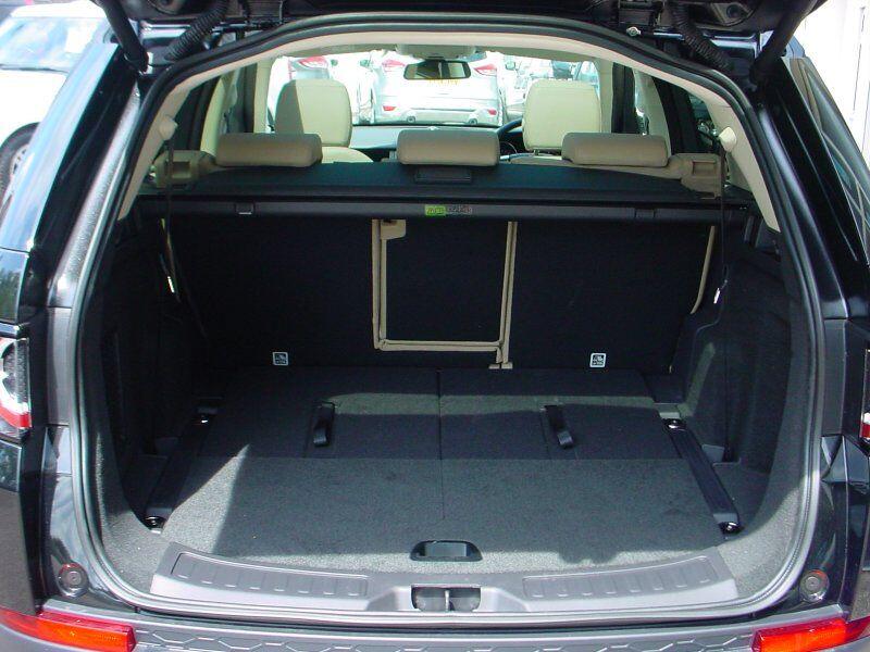 Used Land Rover Discovery Sport 2015 for sale - 77050231: Photo 8