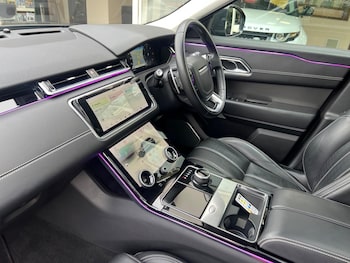 Used Land Rover Range Rover Velar 2018 for sale - 76151308: Photo 3