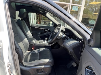 Used Land Rover Range Rover Evoque 2019 for sale - 75563421: Photo